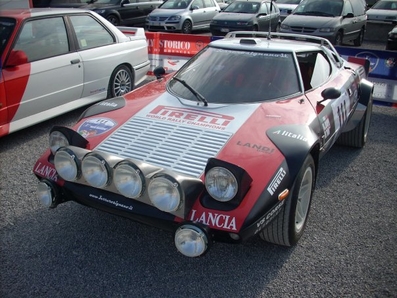 LANCIA STRATOS
Palabras clave: Lancia;Grupo_B;Stratos