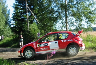 Richard Burns - Robert Reid
53º Rally de Finlandia 2003. Peugeot 206WRC (2002). Clasificado 3º.
Palabras clave: Richard_Burns;Robert_Reid;Peugeot;WRC;Finlandia;2003
