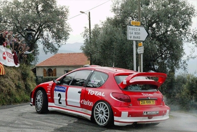 Richard Burns - Robert Reid
47º Rallye de Francia 2003. Peugeot 206WRC (2002). Clasificado 8º.
Palabras clave: Richard_Burns;Robert_Reid;Peugeot;WRC;Còrcega_Francia;2003