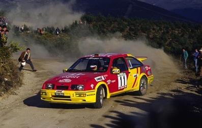 Didier Auriol - Bernard Occelli
22º Rally de Portugal 1988. Ford Sierra RS Cosworth. Retirado por eje trasero.
Palabras clave: Didier_Auriol;Ford;Sierra;RS;Cosworth;Portugal;1988