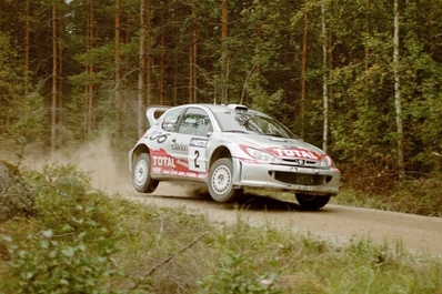Didier Auriol - Denis Giraudet
51º Rally de Finlandia 2001. Peugeot 206WRC (2001). Retirado por suspensiòn.
Palabras clave: Didier_Auriol;Peugeot;WRC;Finlandia;2001