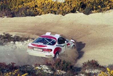Carlos Sainz Cenamor - Luís Rodríguez Moya
26º Rally de Portugal 1992. Toyota Celica Turbo 4WD (ST185). Clasificado 3º.
Palabras clave: ;Luis_Moya;Toyota;Celica;Turbo;Portugal;1992