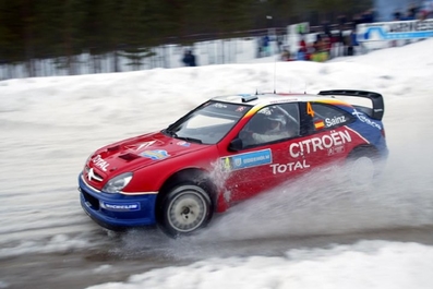 Carlos Sainz Cenamor - Marc Marti
53º Rally de Suecia 2004. Citröen Xsara WRC. Clasificado 5º
Palabras clave: ;Citroen;Xsara;WRC;Suecia;nieve;2004