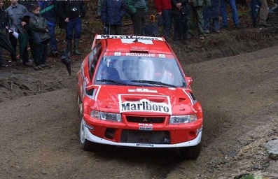 31992_116335811737854_116170635087705_96124_1869616_n.jpg