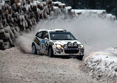 Mikko Hirvonen - Jarmo Lehtinen
52º Rally de Suecia 2003. Ford Focus RS WRC 02. Clasificado 11º.
Palabras clave: ;Jarmo_Lehtinen;Ford;Focus;RS;WRC;Suecia;nieve;2003