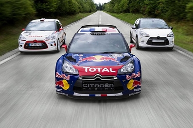 CITRÖEN DS3 WRC
Modelo de Citröen para el Mundial de Rallys a partir de 2011.
Palabras clave: Citroen;detalles;DS3;WRC;2011