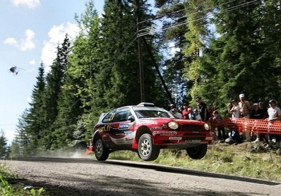 Jari-Matti Latvala - Asko Sairanen
56º Rally de Finlandia 2006. Toyota Corolla WRC. Clasificado 17º
Palabras clave: Jari-Matti_Latvala;Toyota;Corolla;WRC;Finlandia;2006;saltos