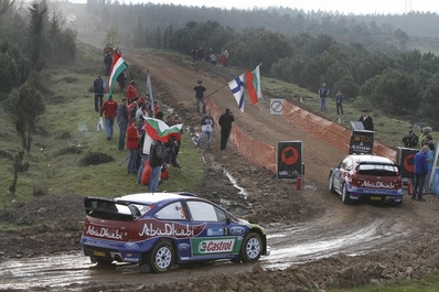 Mikko Hirvonen - Jarmo Lehtinen (#3) y Jari-Matti Latvala - Miikka Anttila
6º Rally de Turquía 2010.

Los 2 con Ford Focus RS WRC 09. Clasificados, Hirvonen 3º y  Latvala 8º.
Palabras clave: ;Jarmo_Lehtinen;Ford;Focus;RS;WRC;Turquia;Miikka_Anttila;2010