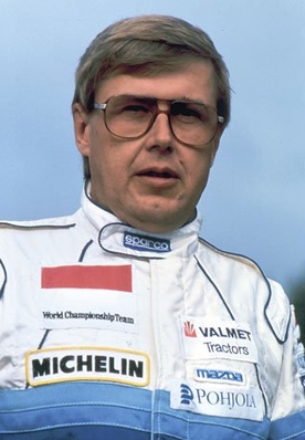 Timo Salonen
Cuando era piloto de Mazda.
Palabras clave: Timo_Salonen;Mazda;Personajes