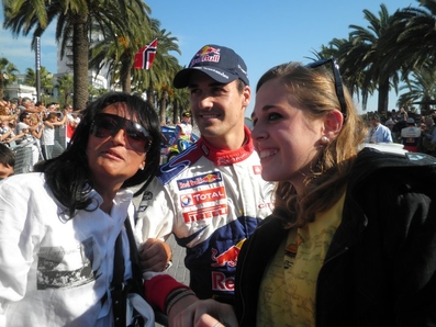 Dani Sordo
Piloto Oficial Equipo Citröen Total WRT 2010.
46º Rally Catalunya Costa-Daurada. 
Parque Cerrado Final Rally en el Paseo Marà­timo de Salou.
Dani Sordo junto a una amiga y la hija de un buen amigo mà­o.
Palabras clave: ;Personajes;2010