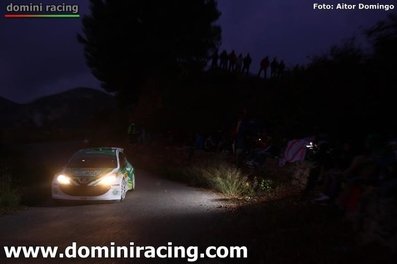 Yazeed Al Rajhi - Dale Moscatt
47º Rally Catalunya-Costa Daurada 2011. Peugeot 207 S2000. Retirado por motivo desconocido en SS16. Segunda pasada a éste mismo tramo.
23-10-2011
Tramo: Santa Marina de 26,51 Km SS13-SS16.
Palabras clave: Yazeed_Al-Rajhi;Dale_Moscatt;Peugeot;S2000;Catalunya;2011