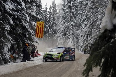 Jari-Matti Latvala - Miikka Anttila
58º Rally de Suecia 2010. Ford Focus RS WRC 09. Clasificada 3º.
(Aficionados Catalanes con la Bandera Catalana Estelada, Visca Catalunya!!!).
Palabras clave: Jari-Matti_Latvala;Miikka_Anttila;Ford;Focus;RS;WRC;Suecia;2010