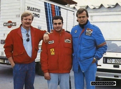 21º Rallye de Portugal Vinho do Porto 1987
De izquierda a derecha
Juha Kankkunen, Carlos Sainz Cenamor y Makku Alén

Del 11 al 14 de Marzo, Estoril, Cascais, Lisboa, Portugal.
Superficie: asfalto - tierra.

El Rally tenia un total de 2,088.23 Km de los que 603.50 Km divididos en 37 tramos, eran especiales.

Tomaron la salida 94 equipos, finalizaron 36.
@
Palabras clave: ;Markku_Alen;Personajes;1987;Portugal