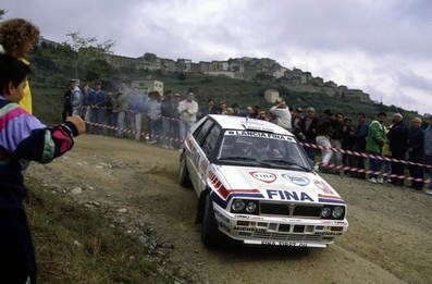 LANCIA_FINA.jpg