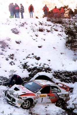 Tommi Mäkinen - Risto Mannisenmäki
66º Rally de Monte-Carlo 1998. Mitsubishi Lancer Evo IV. Retirado por salida de carretera,(foto).
Palabras clave: Tommi_Mäkinen;Mitsubishi_Lancer;Evo;Montecarlo;1998;nieve;crash