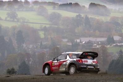 Petter Solberg - Chris Patterson
67º Rally de Gales GB 2011. Citröen DS3 WRC. Retirado por mecà¡nica en TC12.@
Palabras clave: Petter_Solberg;Citroen;DS3;WRC;Gran_Bretaña;Gales;2011