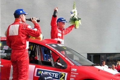 Richard Burns - Robert Reid
53º Rally de Finlandia 2003. Peugeot 206WRC (2002). Clasificado 3º.
Palabras clave: Richard_Burns;Robert_Reid;Peugeot;WRC;Finlandia;2003;Personajes