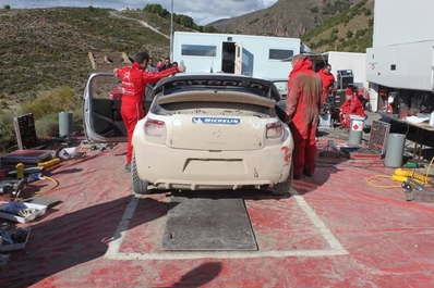 Tests Equipo Citröen Total WRT, Citröen DS3 WRC
Noviembre 2011
Para Mikko Hirvonen - Jarmo Lehtinen
Palabras clave: ;Jarmo_Lehtinen;Citroen;DS3;WRC;parque_cerrado;Tests;2011