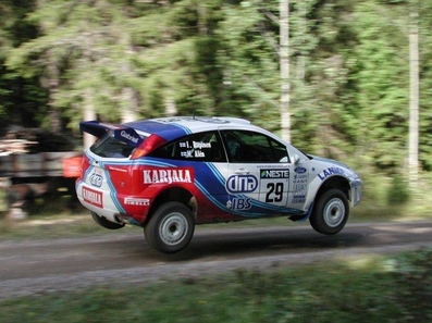 Markku Alén - Ilkka Riipinen
51º Rally de Finlandia 2001. Ford Focus WRC. Clasificado 16º.
Palabras clave: Markku_Alen;Ford;Focus;WRC;Finlandia;2001