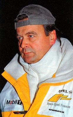 Markku Alén
Palabras clave: Markku_Alen;Personajes