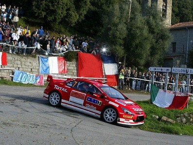 Marcus Grönholm - Timo Rautiainen
49º Rallye de Francia 2005. Peugeot 307WRC. Retirado por mecà¡nica.
Palabras clave: ;Timo_Rautiainen;Peugeot;WRC;Còrcega;2005