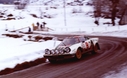 1977_999_008_Bernard_Darniche_1977_999_Bernard_Darniche_1977_Bernard_Darniche_-_Alain_Mahe_sur_Lancia_Stratos_HF2C_ab__mont77.jpg