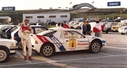 Sainz_en_el_Parque_cerrado_Jarama_1987_en_Rally_de_Madrid2C_cuando_participaba_en_el_Nacional_de_Tierra_con_el_Ford_RS_200_.jpg