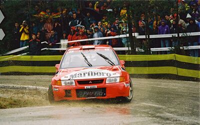 Tommi Mäkinen - Risto Mannisenmaki
36º Rallye Catalunya - Costa Brava - Rallye de España 2000. Mitsubishi Lancer Evo VI (V2 MMR). Clasificado 4º.

Del 30 de Marzo al 2 de Abril, Lloret de Mar, Girona, Catalunya, España.
Superficie: asfalto.

El Rally tenia un total de 1874.7 km de los que 383.09 km divididos en 15 tramos eran especiales.

Se inscribieron 95 equipos, tomaron la salida 91, finalizaron 55.

© Petr Fitz
@@
Palabras clave: ;Catalunya;Costa_Brava;España;Spain;Mitsubishi_Lancer;Evo;2000