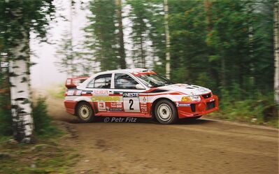 Richard Burns - Robert Reid
48º Neste Rally Finland 1998. Mitsubishi Lancer Evo5 (R4 MRE). Clasificado 5º.

Del 21 al 23 de Agosto, Jyväskylä.
Superficie: tierra.

El Rally tenia un total de 1271.10 km de los que 384.10 km divididos en 24 tramos eran especiales.

Se inscribieron 116 equipos, tomaron la salida 116, finalizaron 62.

© Petr Fitz
@@
Palabras clave: Richard_Burns;Mitsubishi;Lancer;Evo5;Finlandia;1998