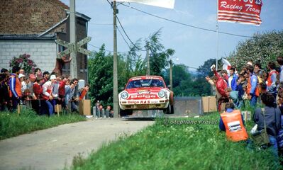 Robert Droogmans - Ronny Joosten
13º Lotto Haspengouwrally 1984. Porsche 911 SC RS (CCD 621). Clasificado 1º.

Del 1 al 3 de Junio, Landen, Belgica.
Superficie: asfalto - tierra.

La prueba constaba de 394.49 km divididos en 3 etapas y 34 tramos especiales.

Tomaron la salida 90 eqquipos, finalizaron 41.

© Stephane Prévot
@
Palabras clave: Haspengouwrally;Porsche;Grupo_B;1984
