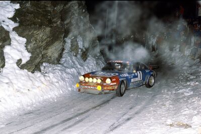 Jean-Pierre Nicolas - Jean Todt
47º Rallye Automobile de Monte-Carlo 1979. Porsche 911 Carrera RS 3.0 (5336 RM 34). Clasificado 6º.

Del 20 al 26 de Enero, Monte-Carlo.
Superficie: asfalto - nieve - hielo.

El Rally tenia un total de 2554.00 km de los que 619.00 km divididos en 30 tramos eran especiales (1 de ellos fue cancelado SS13 St Barthelemy de 19 Km).

Se inscribieron 255 equipos, tomaron la salida 233, finalizaron 84.@
Palabras clave: ;Jean_Todt;Porsche;Montecarlo;1979;nieve