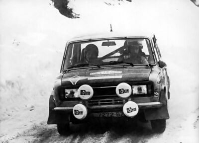 Salvador Cañellas - Daniel Ferrater
45º Rallye Automobile de Monte-Carlo 1977. Seat 124D Especial 1800 (B-7272-BZ). Clasificado 4º.

Del 22 al 28 de Enero, Monte-Carlo .
Superficie: asfalto - nieve.

El Rally tenia un total de 4800 km de los que 540.50 km divididos en 27 tramos eran especiales (una de ellas fue cancelada SS2 Col de Fontbelle de 35.00 Km).

Se inscribieron 217 equipos, tomaron la salida 198, finalizaron 118 en lista, llegaron 47 en meta.@
Palabras clave: Salvador_Cañellas;Seat;Especial;Montecarlo;1977;nieve
