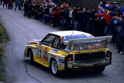Walter Röhrl - Christian Geistdörfer
54º Rallye Automobile de Monte-Carlo 1986. Audi Sport Quattro S1 E2 (IN-NL 23). Clasificado 4º.

Del 18 al 24 de Enero, Monte-Carlo.
Superficie: asfalto - nieve.

El Rally tenía un total de 3984.00 km de los que 881.20 km divididos en 36 tramos eran especiales.

Tomaron la salida 156 equipos, finalizaron 65.@
Palabras clave: Walter_Röhrl;Audi;Quattro;Sport;Montecarlo;S1;1986;Grupo_B
