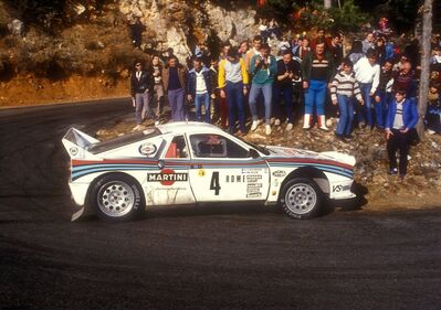 Markku Alén - Ilkka Kivimäki
51º Rallye Automobile de Monte-Carlo 1983. Lancia Rally 037 (TO Y63864). Clasificado 2º.

Del 22 al 28 de Enero, Monte-Carlo.
Superficie: asfalto - nieve.

RMC clasificó a todos los equipos que terminaron el "Parcours Commun" (después de SS21).
De los 150 equipos, solo los 100 mejores pudieron competir en el último tramo "Parcours Final".
Los equipos que no completaron todas las etapas recibieron tiempos de penalización, incluso para aquellos que no terminaron el último tramo.
86 equipos completaron todo el rally, dos fueron descalificados.

El Rally tenia un total de 4197 km de los que 709 km divididos en 31 tramos eran especiales, (2 de ellas fue canceladas SS6 Pont des Miolans de 22 Km y SS15 St Jeans en Royans de 38 Km).

Se inscribieron 263 equipos, tomaron la salida 250, finalizaron 149.
@
Palabras clave: Markku_Alen;Lancia;Rally;Montecarlo;Grupo_B;1983