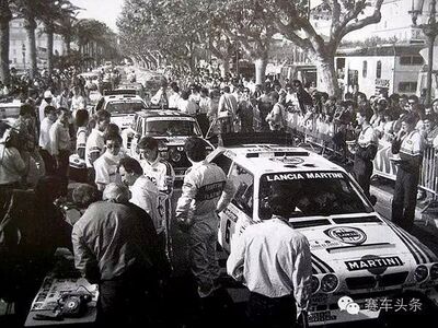 30º Tour de Corse - Rallye de France 1986
En la imagen podemos ver a:

6# Lancia Delta S4 (TO 76795E) de Miki Biasion - Tiziano Siviero.
Todo el Equipo Martini Lancia abandona el Rallye a causa del fatal accidente de Henri Toivonen junto a su copiloto Sergio Cresto el 02-Mayo-1986
D.E.P / R.I.P.

11# Renault 5 Maxiturbo (27 FJE 759) de François Chatriot - Michel Périn, clasificado 2º.

1# Lancia Delta S4 (TO 76794E) de Markku Alén - Ilkka Kivimäki, abandonó por los mismos motivos que su compañero de Equipo, Miki Biasion.

Del 1 al 3 de Mayo, Ajaccio, Córcega, Francia.
Superficie: asfalto.

El Rally tenia un total de 1551.00 km de los que 1122.34 km divididos en 30 tramos eran especiales. (4 de ellos fueron cancelados. SS12 Figarella - Cardo de 15.75 Km, SS18 Corte - Taverna de 26.84 Km, SS19 Moltifao - Speloncato de 38.16 Km y SS20 Corbara - Calenzana de 23.69 Km. Los 3 últimos por el fatal accidente de Henri y Sergio).
Tomaron la salida 122 equipos, finalizaron 31.

En esta edición habí­an 5 tramos de 50 o mas Km cronometrados, SS7 Cozzano - Col de la Serra de 50.84, SS8 Muracciole - Abbazia de 50.00, SS10 Pont d'Altiani - Pont St Laurent de 56.01, SS14 Prunelli - San Pancrazio de 55.67 y SS17 Campe Militaire - Corte de 58.14. Uno de mas de 70 km, SS23 Saint Roch - Suaricchio de 78.19, y otro, el último, SS30 Liamone - Suaricchio de 83.16 Km.

Aquí dejo los kilómetros de cada uno de los 30 tramos del Rally:

1ª ETAPA (01-Mayo-1986)
SS1 Verghia - Pont de la Masina de 38.09 km
SS2 Sainte Marie Sicche - Moca 1 de 23.96 km
SS3 Petreto - Aullene 1 de 20.03 km
SS4 Zerubia - Santa Giulia de 30.60 km
SS5 Sartene - Zonza de 44.23 km
SS6 Aullene - Zicavo de 25.59 km
SS7 Cozzano - Col de la Serra de 50.84 km
SS8 Muracciole - Abbazia de 50.00 km
SS9 Campo al Quarcio - Ponte de Noceta de 33.77 km
SS10 Pont d'Altiani - Pont St Laurent de 56.01 km
SS11 Ponte Rosso - Borgo de 42.29 km

TOTAL ETAPA 415.41 km

2ª ETAPA (02 Mayo-1986)
SS12 Figarella - Cardo (cancelado) de 15.75 km
SS13 Saint Florent - Col de San Stefano de 26.81 km
SS14 Prunelli - San Pancrazio de 55.67 km
SS15 Folelli - Santa Lucia di Moriani de 18.49 km
SS16 Moriani Plage - Orsoni de 20.10 km
SS17 Campe Militaire Corte de 58.14 km
SS18 Corte - Taverna (cancelado) de 26.84 km
SS19 Moltifao - Speloncato (cancelado) de 38.16 km
SS20 Corbara - Calenzana (cancelado) de 23.69 km

TOTAL ETAPA 283.65 km

3ª ETAPA (03-Mayo-1986)
SS21 Norte Dame de la Serra - Pont du Fango de 28.77 km
SS22 Fango - Ota de 48.59 km
SS23 Saint Roch - Suaricchio de 78.19 km
SS24 Tavera - Pont de Mezzana de 30.57 km
SS25 Sainte Marie Sicche - Moca 2 de 23.96 km
SS26 Petreto - Aullene 2 de 20.03 km
SS27 Sorbollano - Santa Giulia de 35.59 km
SS28 Calvese - Agosta Plage de 38.69 km
SS29 Plaine de Peri - Capiglioli de 35.73 km
SS30 Liamone - Suaricchio 83.16 km

TOTAL ETAPA 423.28 km.
SUMANDO LAS TRES ETAPAS, ESTAMOS HABLANDO DE 1122.34 KM CRONOMETRADOS... UNA SALVAJADA...
@
Palabras clave: Parque_Cerrado;Corse;Corcega;Miki_Biasion;Markku_Alen;Personajes;Lancia;Delta;Grupo_B;Renault;Maxiturbo;1986
