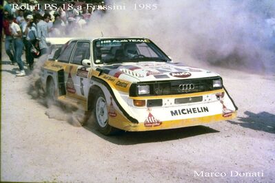 Walter Röhrl - Christian Geistdörfer
27º Rally Sanremo 1985. Audi Sport Quattro S1 E2 (IN-NM 7). Clasificado 1º.

Del 29 de Septiembre al 4 de Octubre, Sanremo, Liguria, Imperia, Italia.
Superficie: asfalto - tierra.

El Rally tenia un total de 2340.56 km, de los que 696.90 km divididos en 45 tramos eran especiales (2 de ellos fueron cancelados SS20 Murio 1 de 9.12 km, SS36 Ronde 1 de 37.22 km).

Tomaron la salida 98 equipos, finalizaron 33.

© Marco Donati
@
Palabras clave: Walter_Röhrl;Audi;Quattro;Sport;Grupo_B;Sanremo;1985