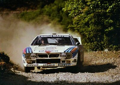 Attilio Bettega - Sergio Cresto
31º Rothmans Acropolis Rally 1984. Lancia Rally 037 (TO W67774). Clasificado 4º.

Del 26 al 31 de Mayo, Atenas, Grecia.
Superficie: tierra.

El Rally tení­a un total de 2265 km, de los que 796.62 km divididos en 47 tramos eran especiales.

Tomaron la salida 104 equipos, finalizaron 32.@
Palabras clave: ;Lancia;Rally;Grupo_B;Acropolis;Grecia;1984;Sergio_Cresto