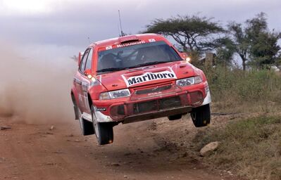 Tommi Mäkinen - Risto Mannisenmäki
49º Safari Rally Kenya 2001. Mitsubishi Lancer Evo 6.5. Clasificado 1º.

Del 19 al 22 de Julio.
Superficie: tierra.

El Rally se dividia en 3 etapas y un total de 2908.51 km de los que 1129.76 km divididos en 13 tramos eran especiales (uno de ellos fue cancelado TC11 Kajiado 2
de 49.95 km).

Se inscribieron 43 equipos, tomaron la salida 41, finalizaron 15.@
Palabras clave: ;Mitsubishi;Lancer;Safari;Kenya;2001