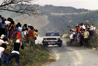 Henri Toivonen - Fred Gallagher
23º Rallye Sanremo 1981. Talbot Sunbeam Lotus (NVC 777W). Clasificado 2º.

Del 5 al 10 de Octubre, Sanremo, Imperia, Liguria, Italia.
Superficie: asfalto - tierra.

El Rally tenia un total de 2792.00 km de los que 751.06 km divididos en 61 tramos eran especiales, (2 de ellas fueron canceladas SS51 Upega de 12.35 km y SS56 San Romolo de 34.95 km).

Tomaron la salida 63 equipos, finalizaron 27.@
Palabras clave: Henri_Toivonen;Talbot;Sunbeam;Lotus;Sanremo;1981