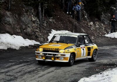 Jean Ragnotti - Jean-Marc Andrié
26º Tour de Corse - Rallye de France 1982. Renault 5 Turbo (50 VP 91). Clasificado 1º.

Del 6 al 8 de Mayo, Ajaccio, Córcega, Francia.
Superficie: asfalto.

El Rally tenia un total de 1616.70 km de los que 1176.10 km divididos en 27 tramos eran especiales.

Se inscribieron 181 equipos, tomaron la salida 177, finalizaron 47.@
Palabras clave: ;Renault;Turbo;Corcega;1982;Corse