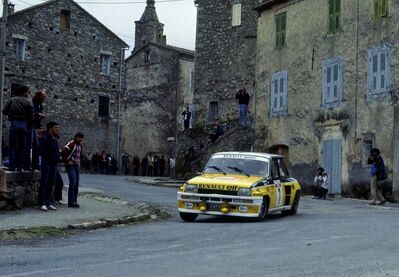 Jean Ragnotti - Jean-Marc Andrié
26º Tour de Corse - Rallye de France 1982. Renault 5 Turbo (50 VP 91). Clasificado 1º.

Del 6 al 8 de Mayo, Ajaccio, Córcega, Francia.
Superficie: asfalto.

El Rally tenia un total de 1616.70 km de los que 1176.10 km divididos en 27 tramos eran especiales.

Se inscribieron 181 equipos, tomaron la salida 177, finalizaron 47.@
Palabras clave: ;Renault;Turbo;Corcega;1982;Corse