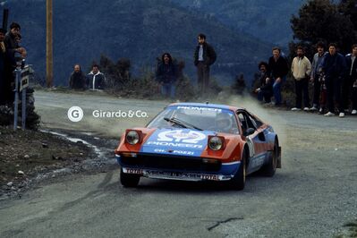 Jean-Claude Andruet - Michèle Espinos-Petit "Biche"
26º Tour de Corse - Rallye de France 1982. Ferrari 308 GTB (9959 KS 92). Clasificado 2º.

Del 6 al 8 de Mayo, Ajaccio, Córcega, Francia.
Superficie: asfalto.

El Rally tenia un total de 1616.70 km de los que 1176.10 km divididos en 27 tramos eran especiales.

Se inscribieron 181 equipos, tomaron la salida 177, finalizaron 47.

© Girardo & Co.
@
Palabras clave: ;Michèle_Espinosi-Petit;Ferrari;Corcega;1982;Corse