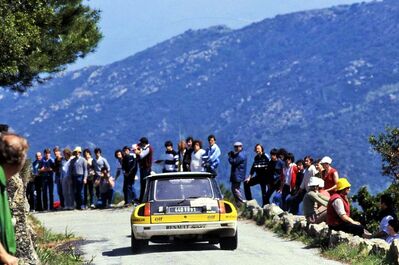 Jean Ragnotti - Jean-Marc Andrié
25º Tour de Corse - Rallye de France 1981. Renault 5 Turbo (440 VB 91). Abandonó por problemas eléctricos en SS16 Calvi - Fango de 32.50 Km.

Del 30 de Abril al 2 de Mayo, Ajaccio, Córcega, Francia.
Superficie: asfalto.

El Rally tenia un total de 1613.00 km de los que 1144.60 km divididos en 24 tramos, eran especiales.

Se inscribieron 126 equipos, tomaron la salida 120, finalizaron 42.@
Palabras clave: ;Renault;Turbo;Corcega;Corse;1981