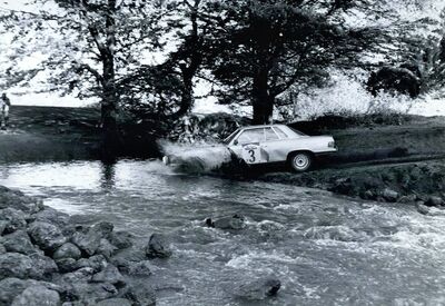Björn Waldegard - Hans Thorszelius
28º Marlboro Safari Rally 1980. Mercedes Benz 450 SLC 5.0 (S-DX 6082) Clasificado 10º.

Del 3 al 7 de Abril, Nairobi, Kenya, África.
Superficie: tierra.

El Rally tenia un total de 5.441 Km, desconocemos cuantos controles horarios existí­an.

Tomaron la salida 58 equipos, finalizaron 24.@
Palabras clave: Bjorn_Waldegard;Hans_Thorszelius;Mercedes;Benz;SCL;Safari;1980