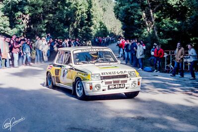 Joaquim Moutinho da Silva Santos - Edgar Fortes
19º Rallye de Portugal - Vinho do Porto 1985. Renault 5 Turbo Tour de Corse (NG-81-41). Abandonó por motor en SS38 Nogueira 2 de 7 Km.
SS Peninha 1

Del 6 al 9 de Marzo, Estoril, Portugal.
Superficie: asfalto - tierra.

El Rally tení­a un total de 2455 km de los que 730.50 km divididos en 47 tramos eran especiales.

Tomaron la salida 94 equipos, finalizaron 28.

© Jorge Carracedo
@
Palabras clave: Renault;Turbo;Grupo_B;Portugal;1985