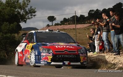 Sébastien Loeb - Daniel Elena
46º RallyRACC Catalunya - Costa Daurada 2010. Citröen C4 WRC (AL-520-MN). Clasificado 1º.

Del 20 al 24 de Octubre, Salou, Tarragona, Catalunya, España.
Superficie: asfalto - tierra.

El Rally tenia un total de 1301.70 km de los que 355.30 km estaban divididos en 3 etapas y 19 tramos especiales.

Tomaron la salida 48 equipos, finalizaron 36.

© Monica Parisotto
@
Palabras clave: Sebastien_Loeb;Daniel_Elena;Citroen;Catalunya;2010