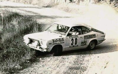 Jorge Ortigão - Pedro d'Abreu
9º Rallye de Portugal - Vinho do Porto 1975. Mazda 818 Coupé. Clasificado 11º.


Del 18 al 21 de Julio, Estoril, Cascais, Lisboa, Portugal.
Superficie: asfalto - tierra.

El Rally tenia un total de 2006.50 Km de los que 514.80 Km divididos en 34 tramos eran especiales.

Tomaron la salida 73 equipos, finalizaron 22.@
Palabras clave: Mazda;Coupe;Portugal;1975