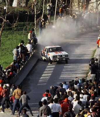 Tony Pond - Kevin Gormley
16º Rallye de Portugal Vinho do Porto 1982. Nissan Violet GT. Abandonó por la transmisión del coche en SS24 Cabreira de 26.40 km.

Del 3 al 6 de Marzo, Estoril, Cascais, Lisboa, Portugal.
Superficie: asfalto - tierra.

El Rally tenia un total 2312 km de los que 637.07 km divididos 40 tramos eran especiales.

Se inscribieron 107 equipos, tomaron 91, finalizaron 23.@
Palabras clave: Tony_Pond;Nissan;Violet;Portugal;1982