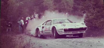 Antonio (Tonino) Tognana - Massimo De Antoni
24º Rally de Sanremo 1982. Ferrari 308 GTB (MI 48581P). Abandonó por problemas de motor en SS27 Castelgiocondo de 22.54 Km.

Del 3 al 9 de Octubre, Sanremo, Imperia, Liguria, Italia.
Superficie: asfalto - tierra.

El Rally tenia un total de 2663 km de los que 735.44 km divididos en 56 tramos eran especiales.

Tomaron la salida 90 equipos, finalizaron 27.@
Palabras clave: ;Ferrari;GTB;Sanremo;1982