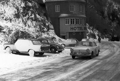 Estanislao Reverter - Oscar Caprotti de la Torre
31º Rallye Automobile de Monte-Carlo 1962. BMW 700. Clasificado 72º.

Del 20 al 25 de Enero, Monte-Carlo.
Superficie: asfalto - nieve.

Tomaron la salida 313 equipos, finalizaron 247.@
Palabras clave: BMW;Montecarlo;1962